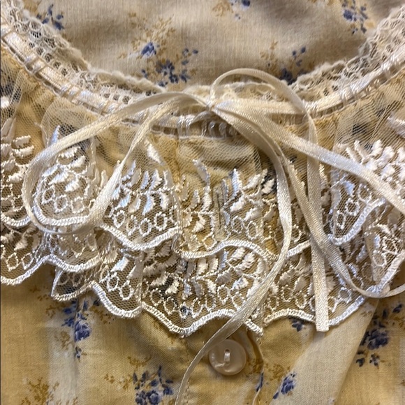 Vintage 90s Buttercup Yellow Floral Chemise Lace Top Size 14 - Picture 5 of 6
